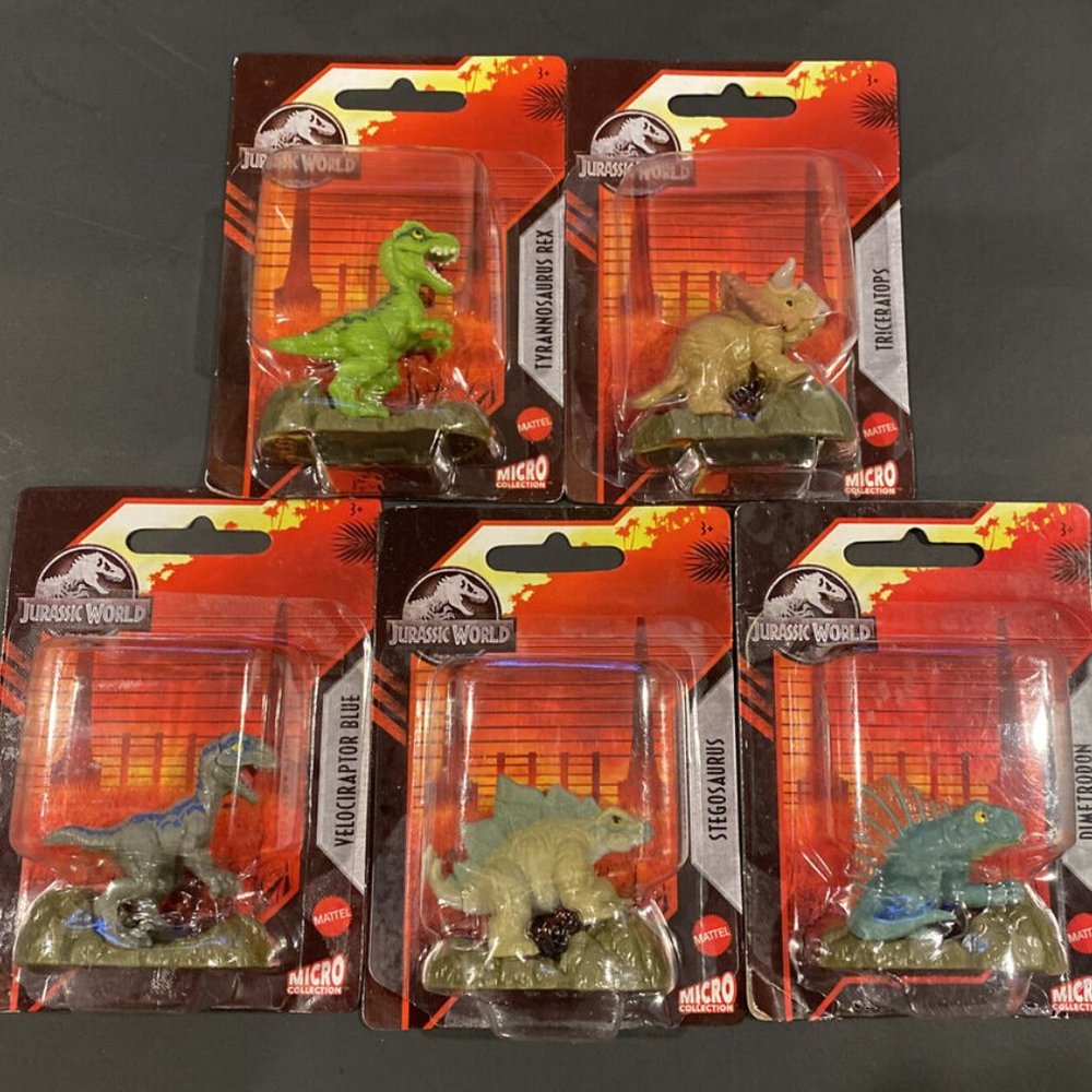 6 PC Jurassic World Dinosaurs Set and Suncatchers Paint and Display Activity